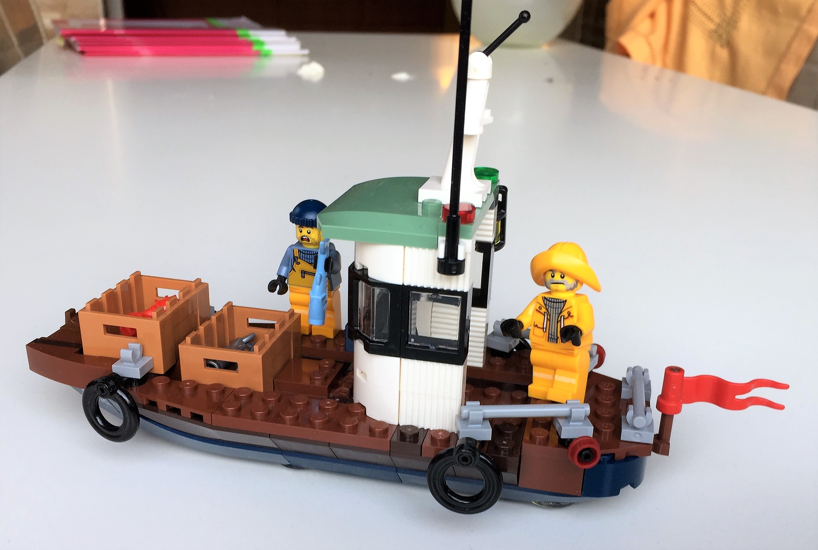 02-fishing_boat.jpg