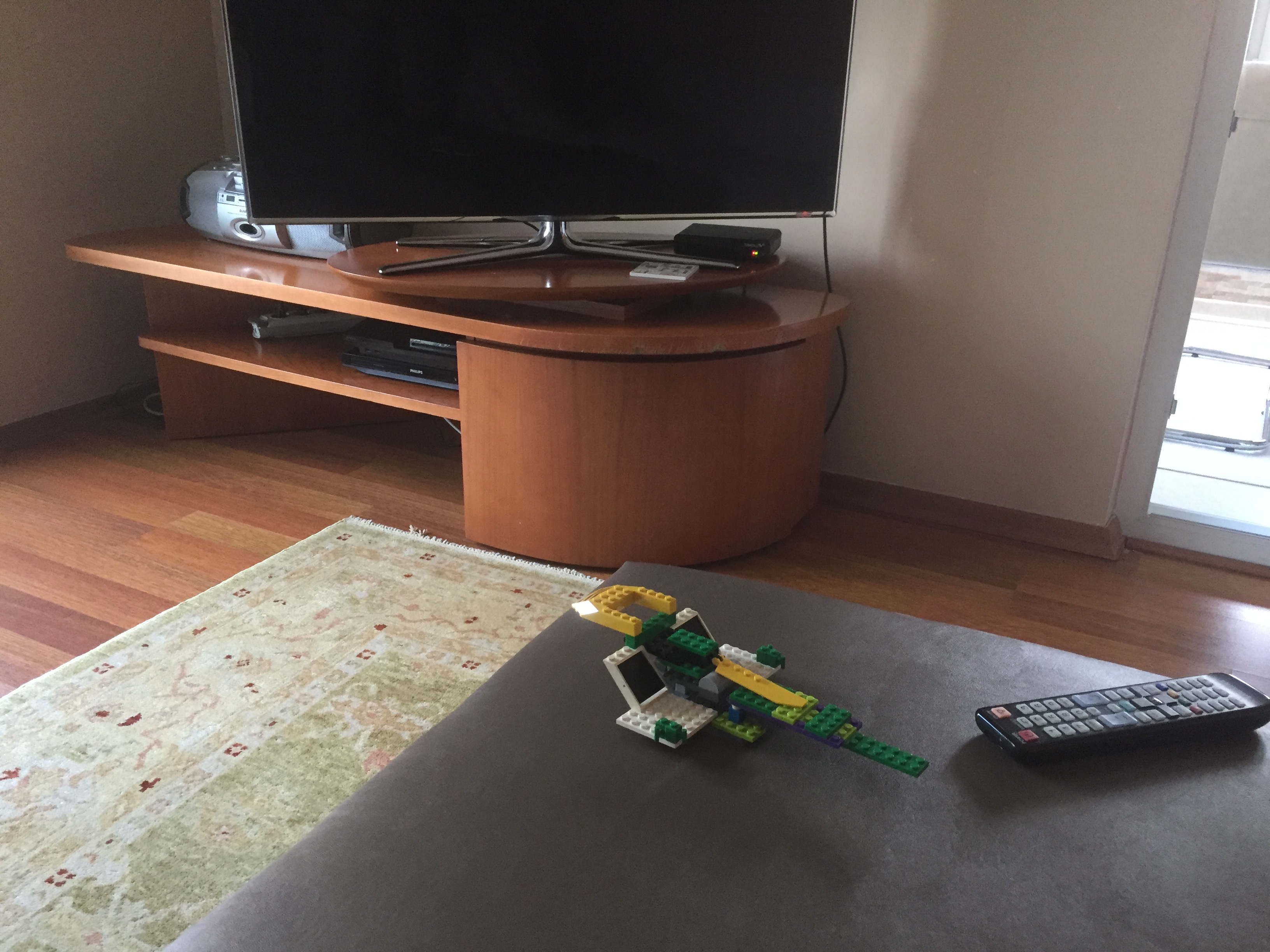 livingroom.jpg