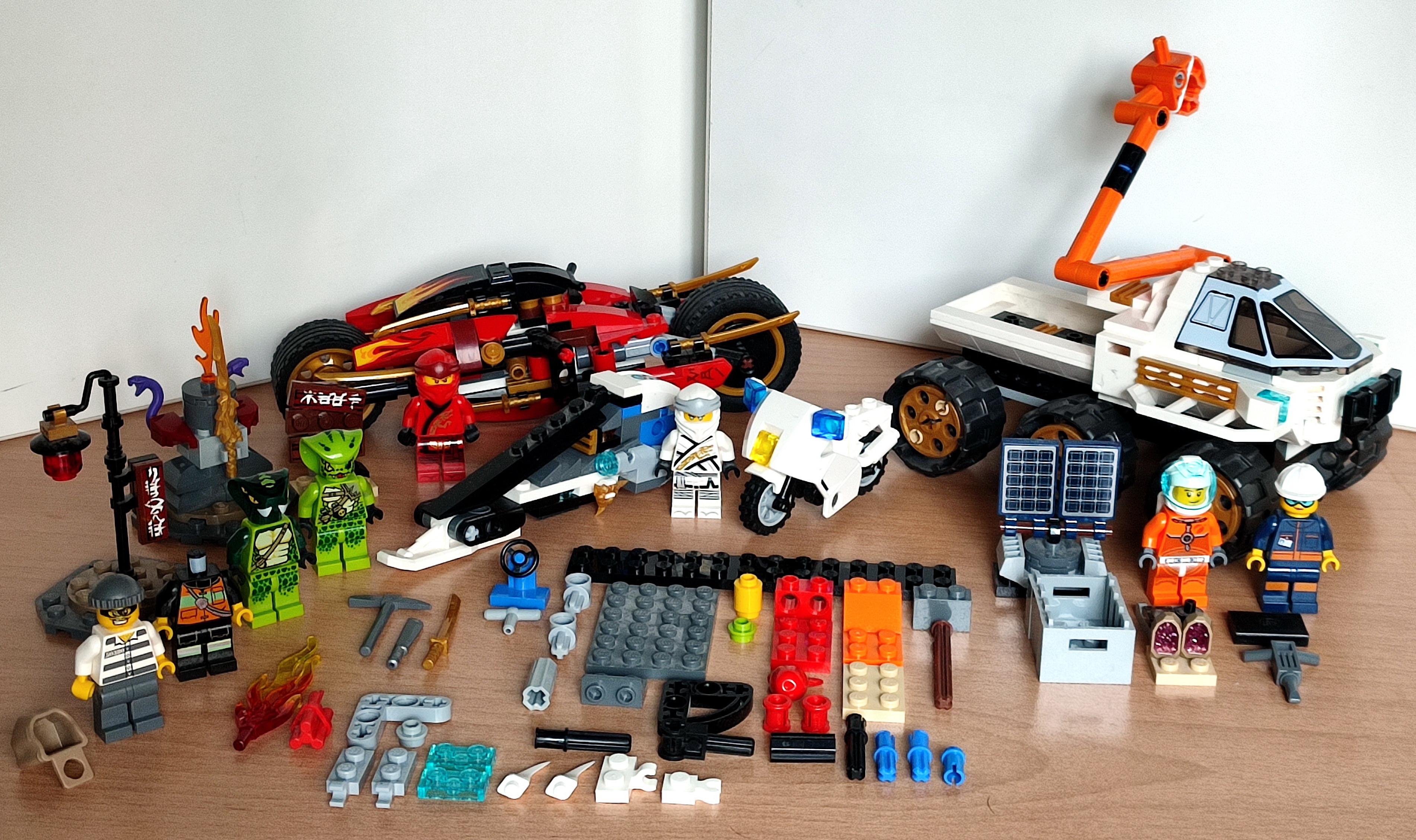 set_lot-07.jpg