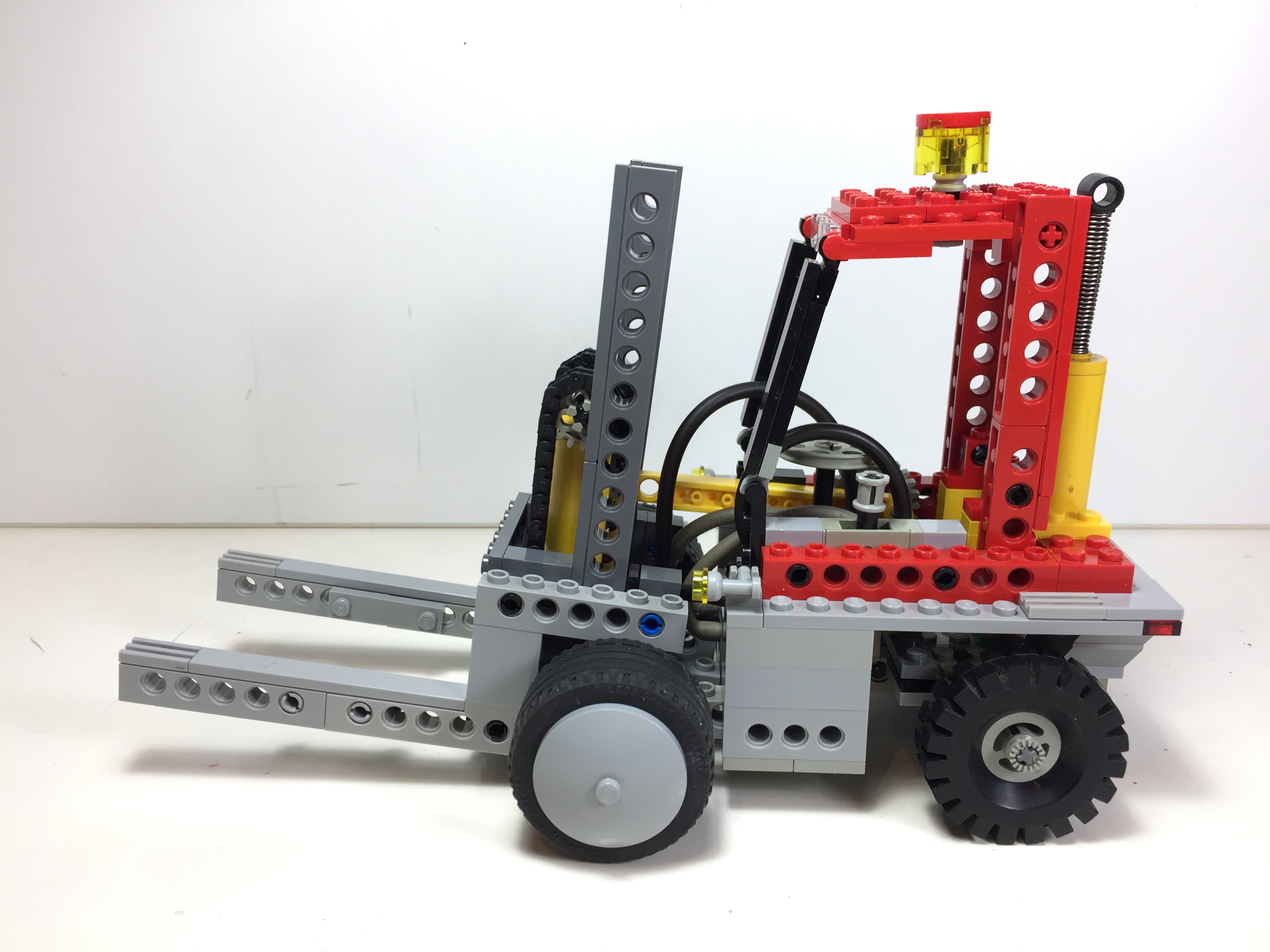 8843-02.jpg
