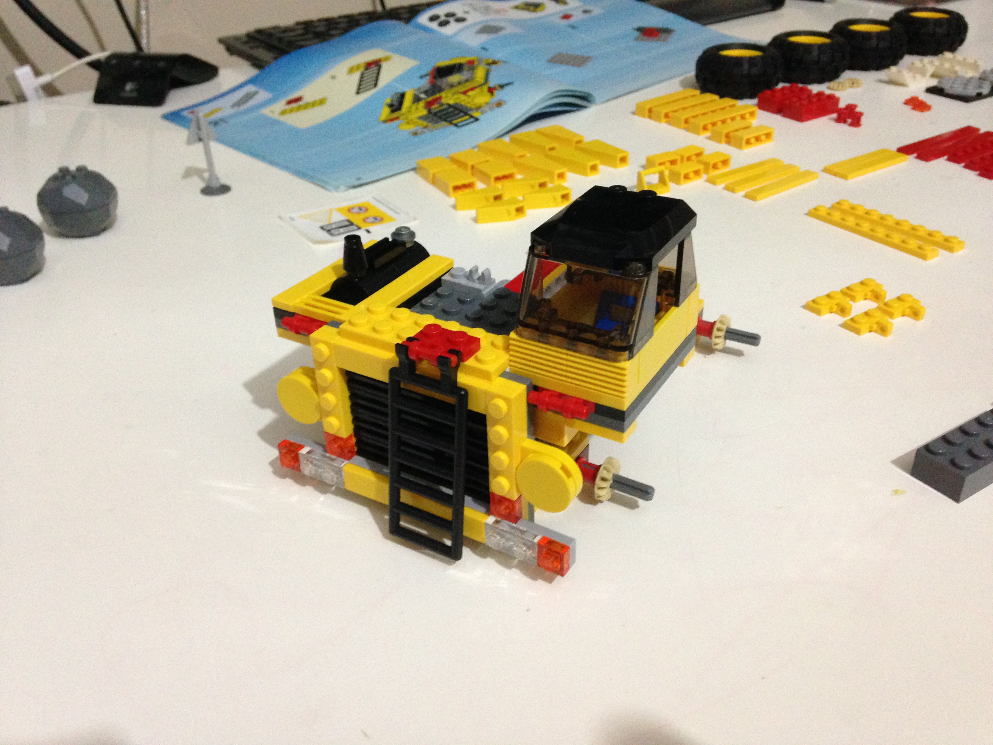 13-build.jpg