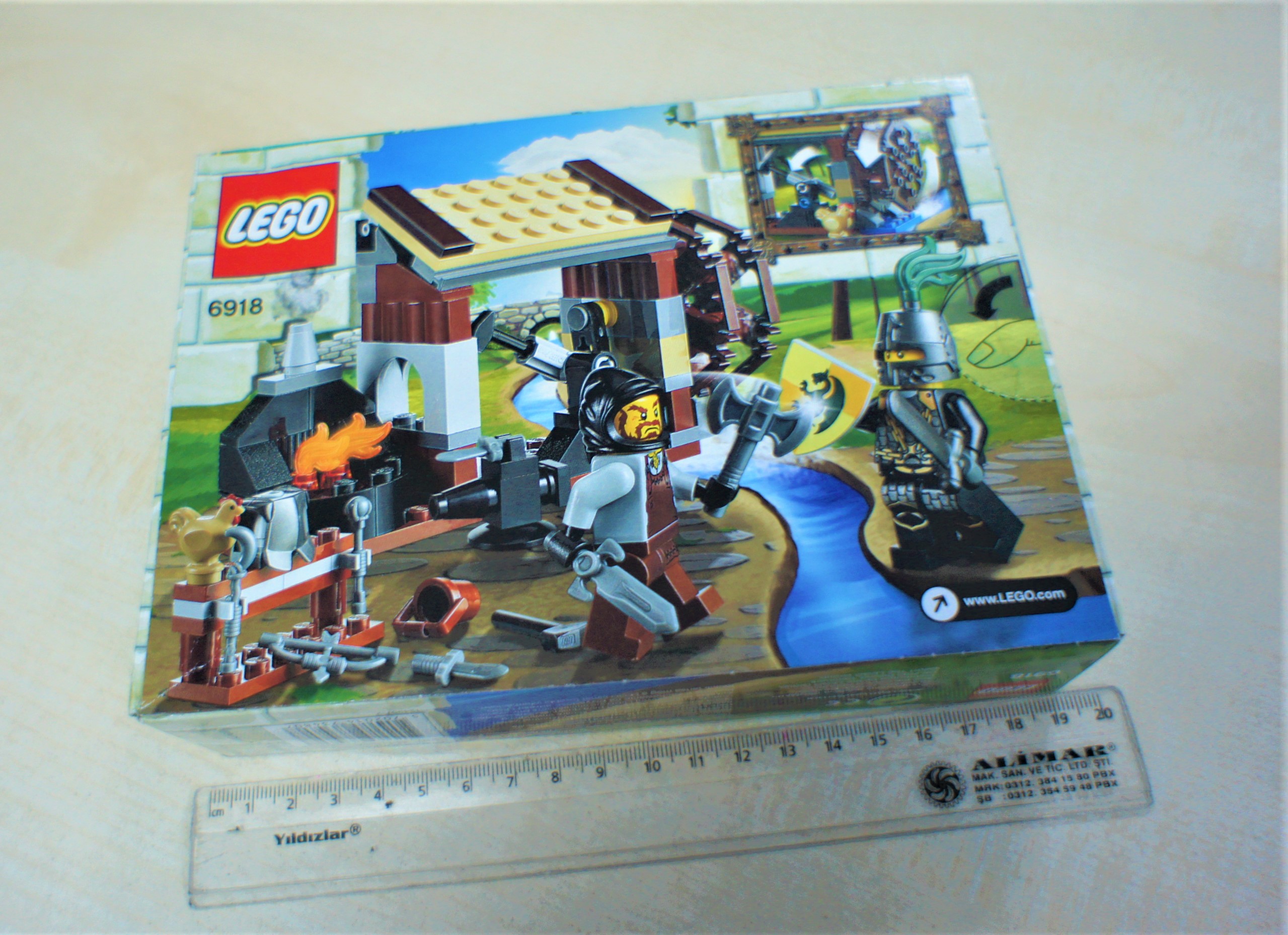 01-box.jpg
