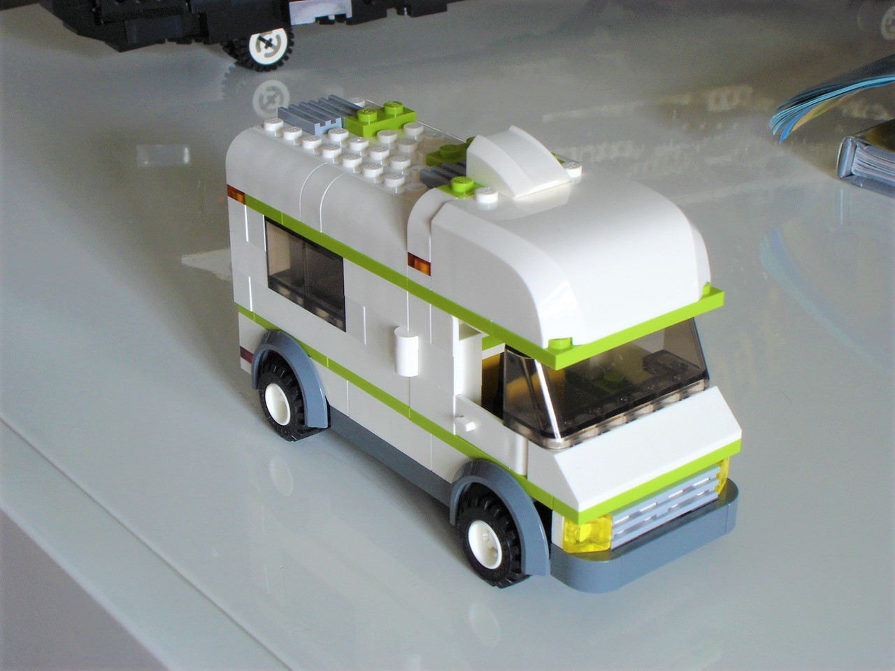 14-build.jpg