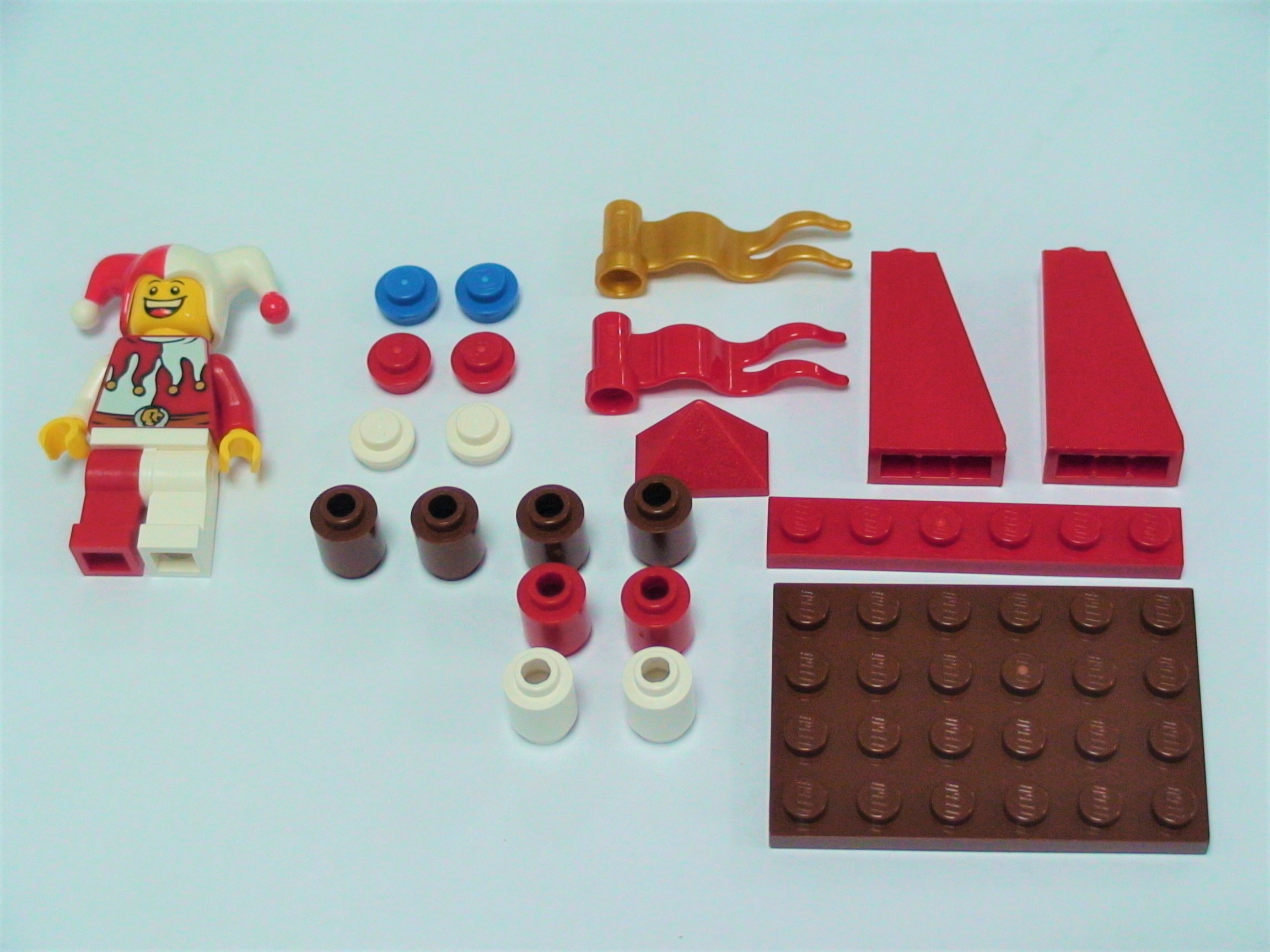 03-pieces.jpg