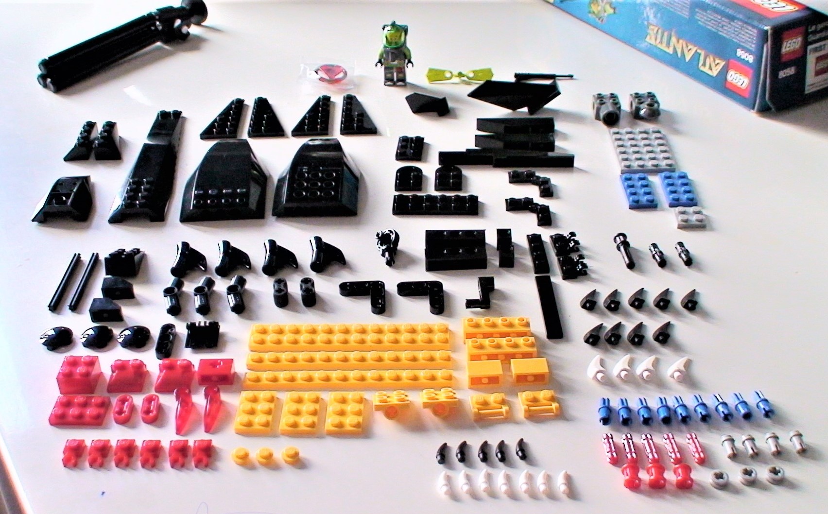 03-pieces.jpg