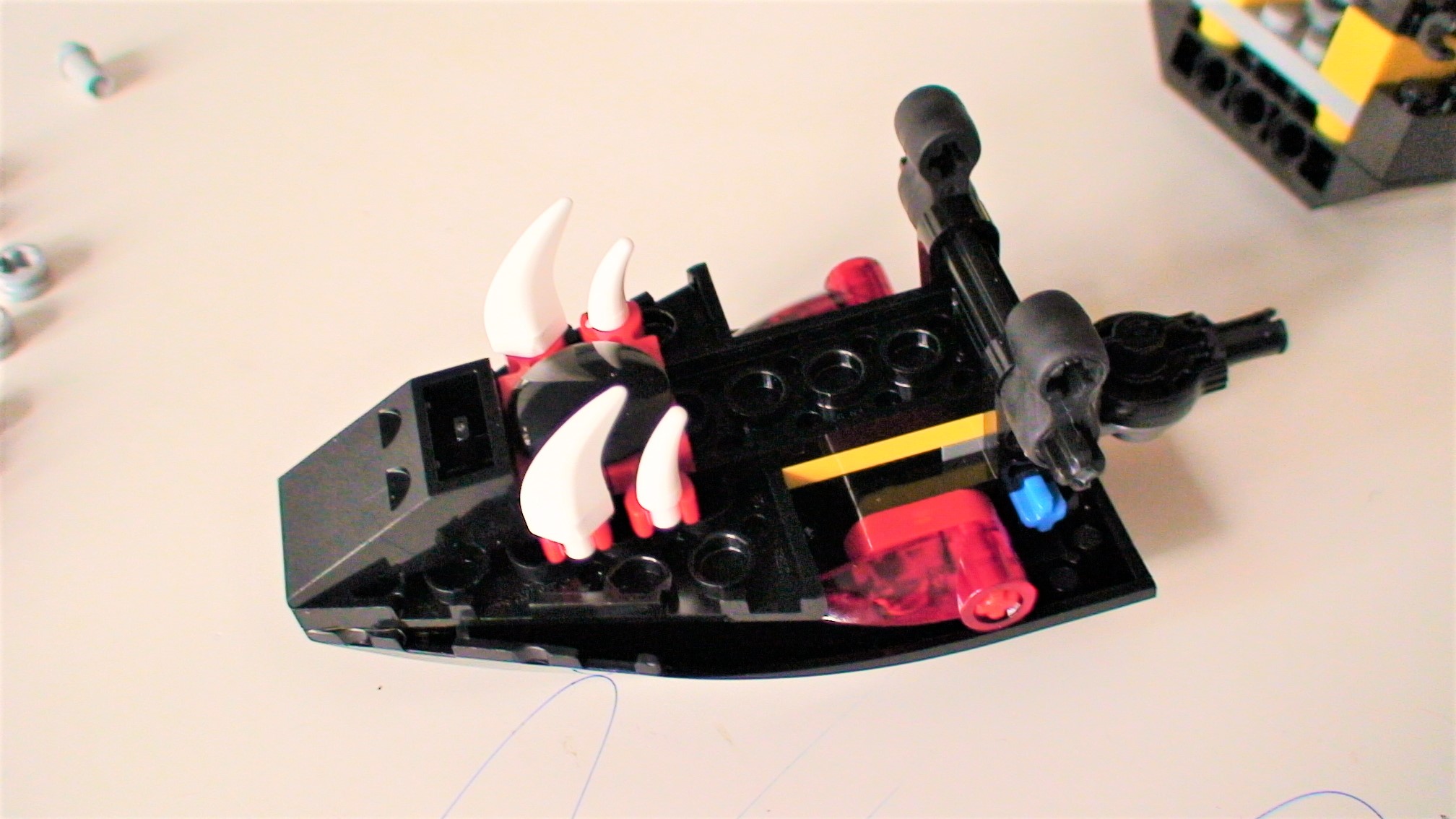 08-build.jpg