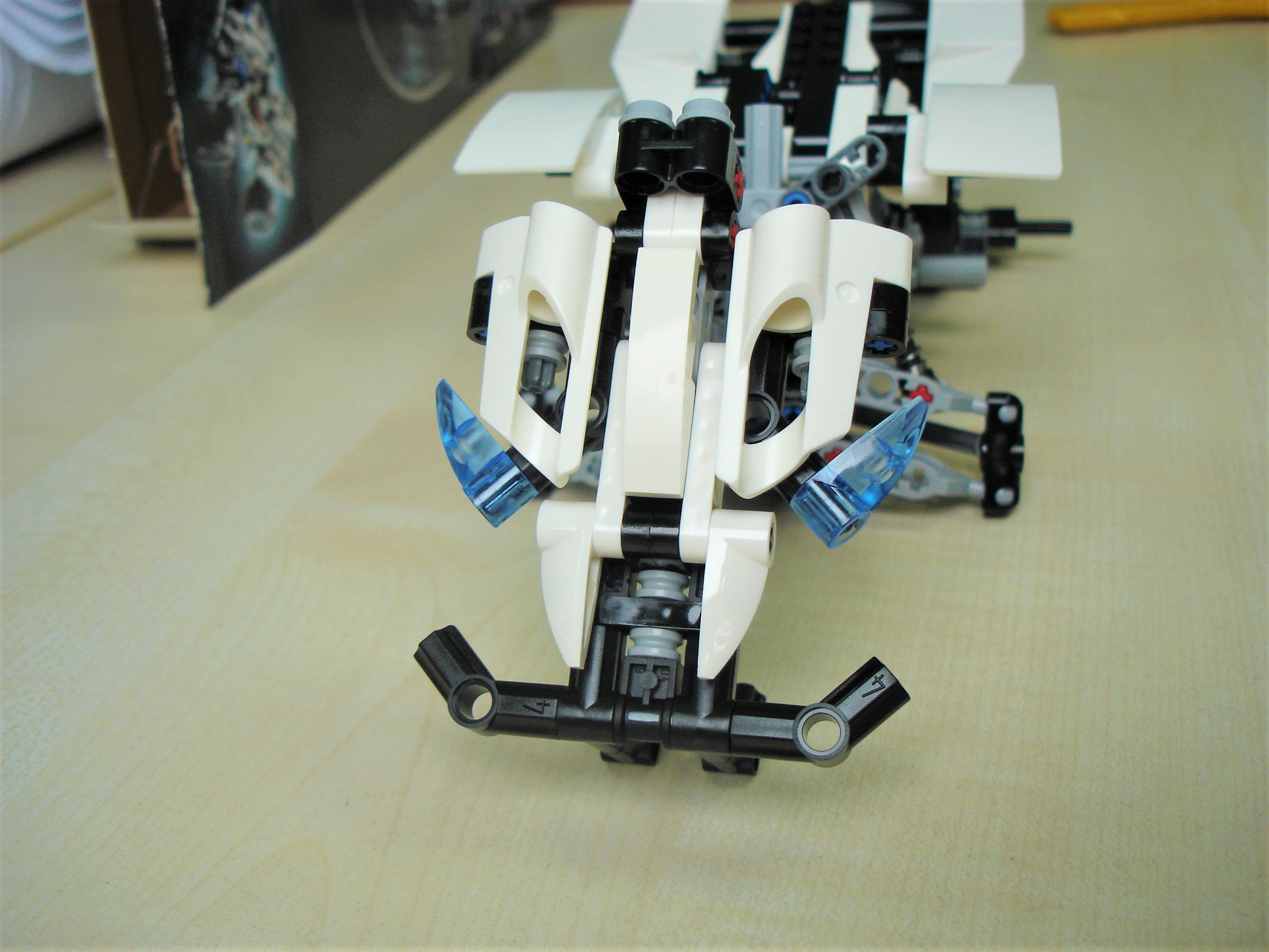 16-build.jpg