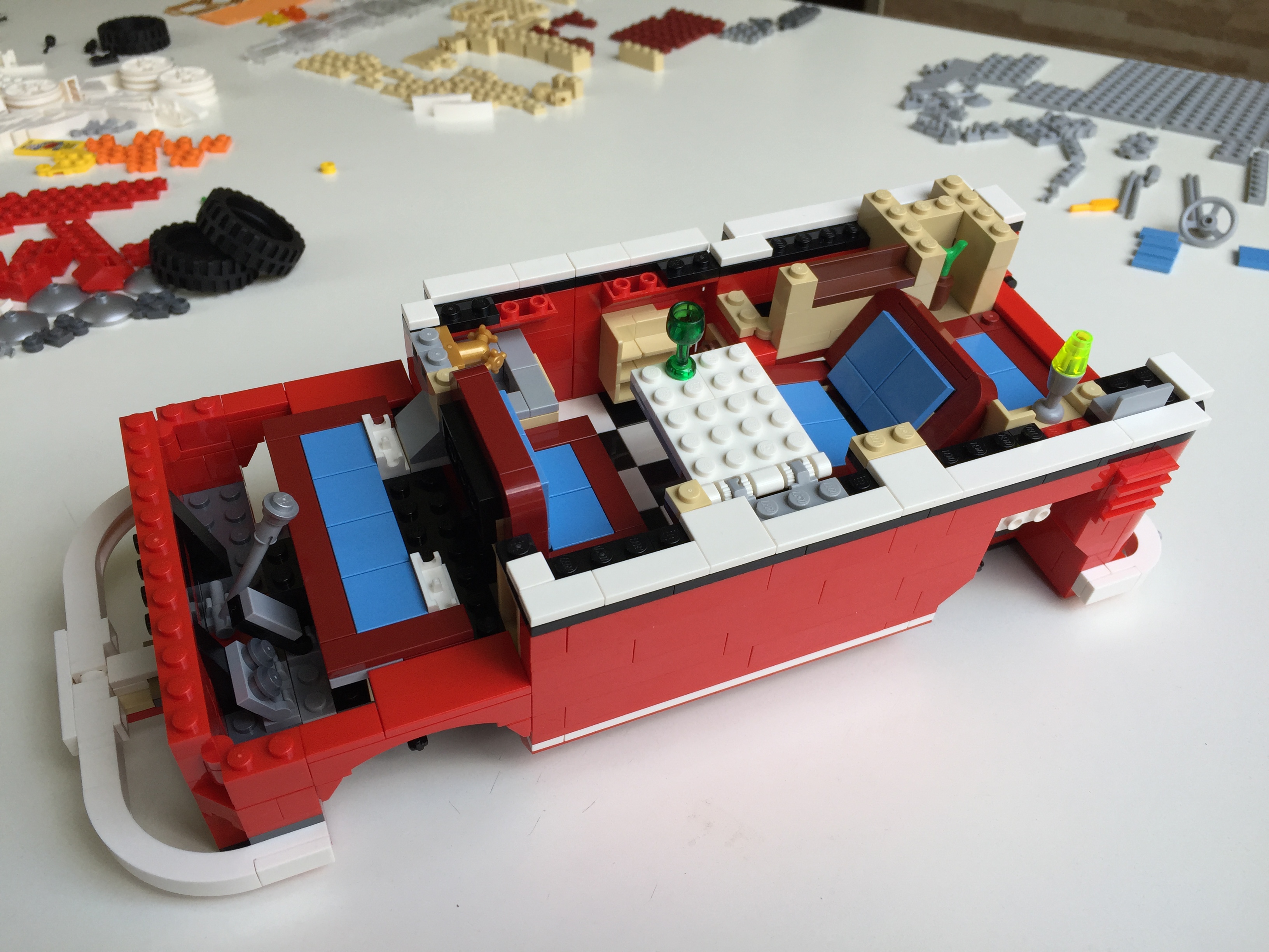 14-build.jpg