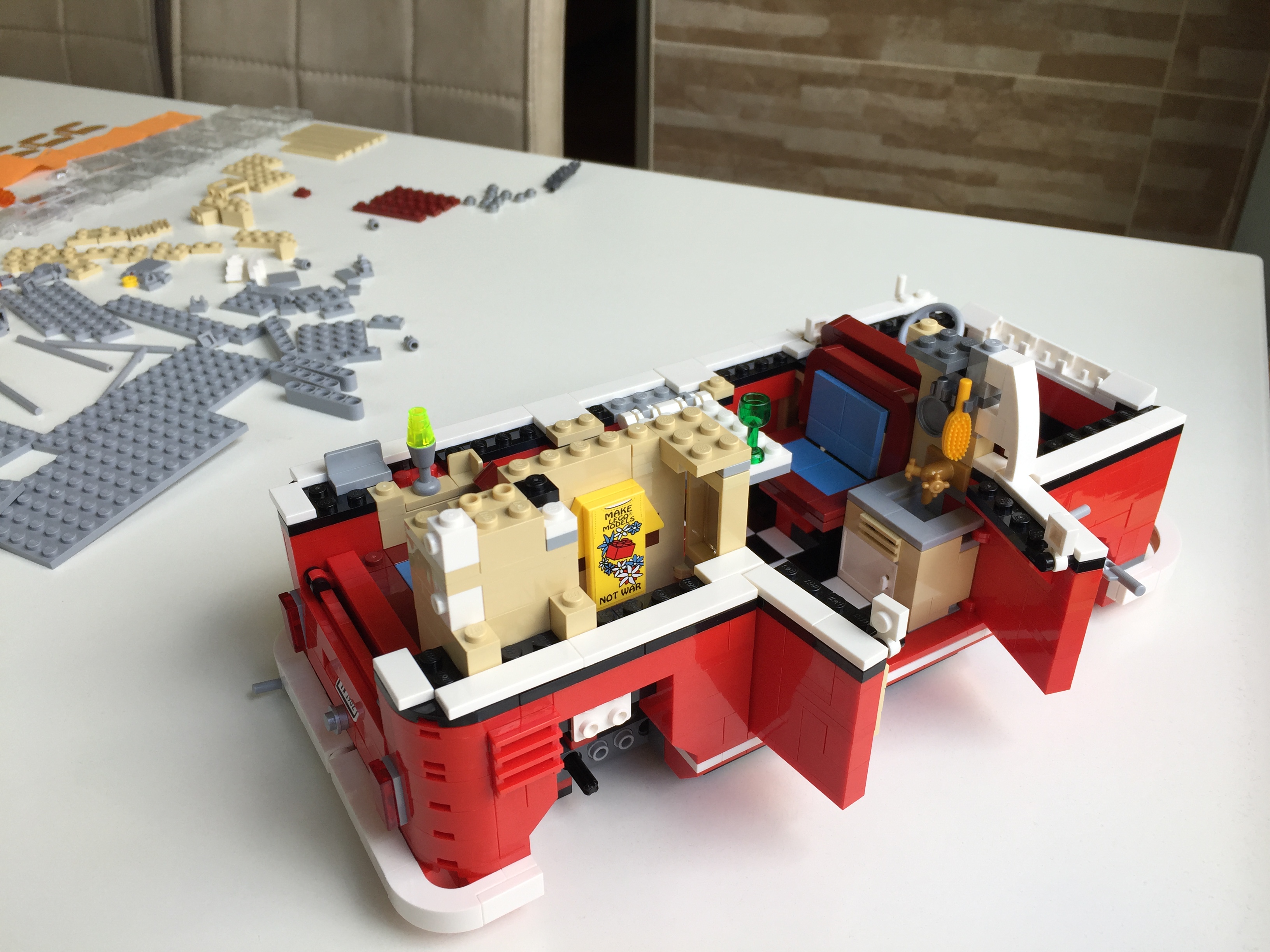 16-build.jpg