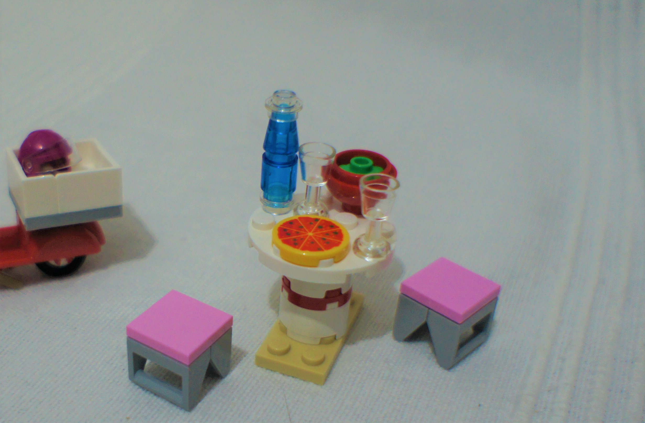05-table.jpg