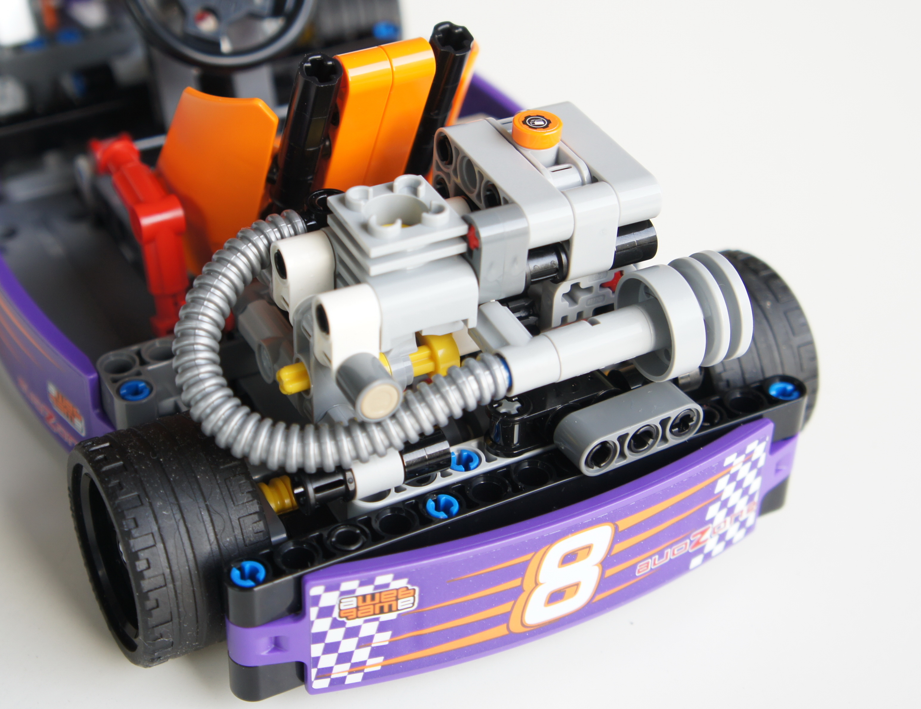 12-engine.jpg