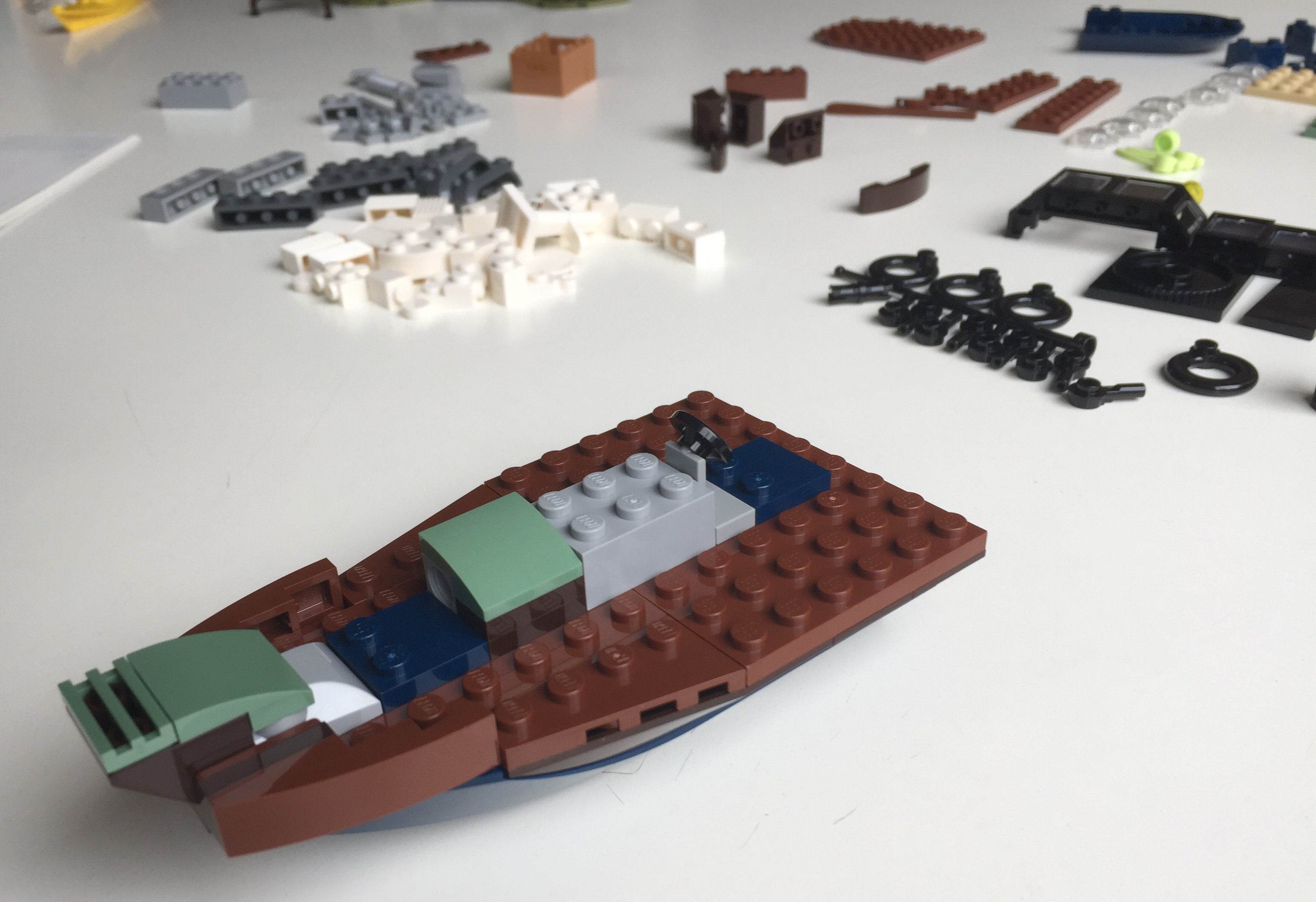 10-build.jpg