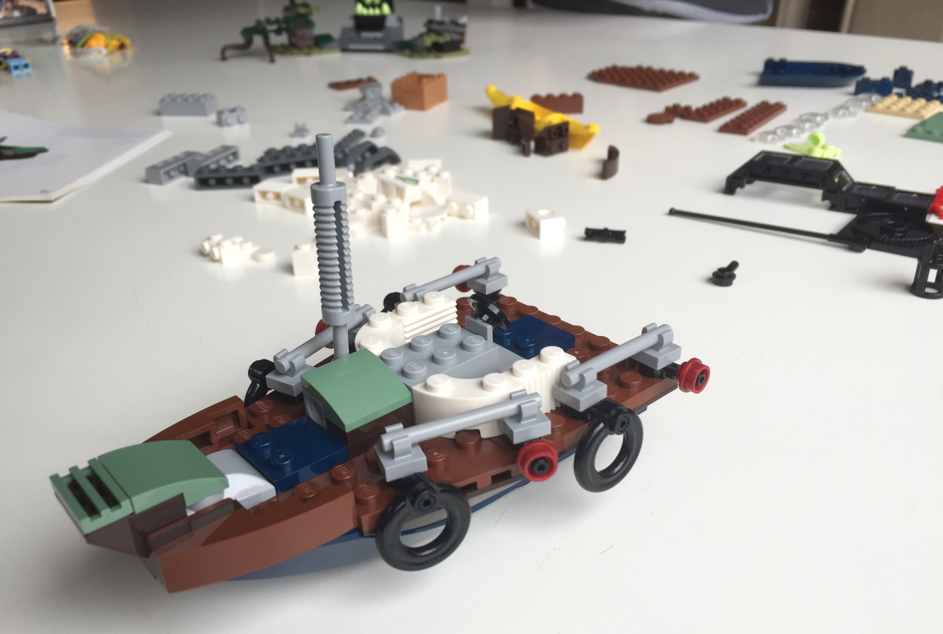 11-build.jpg