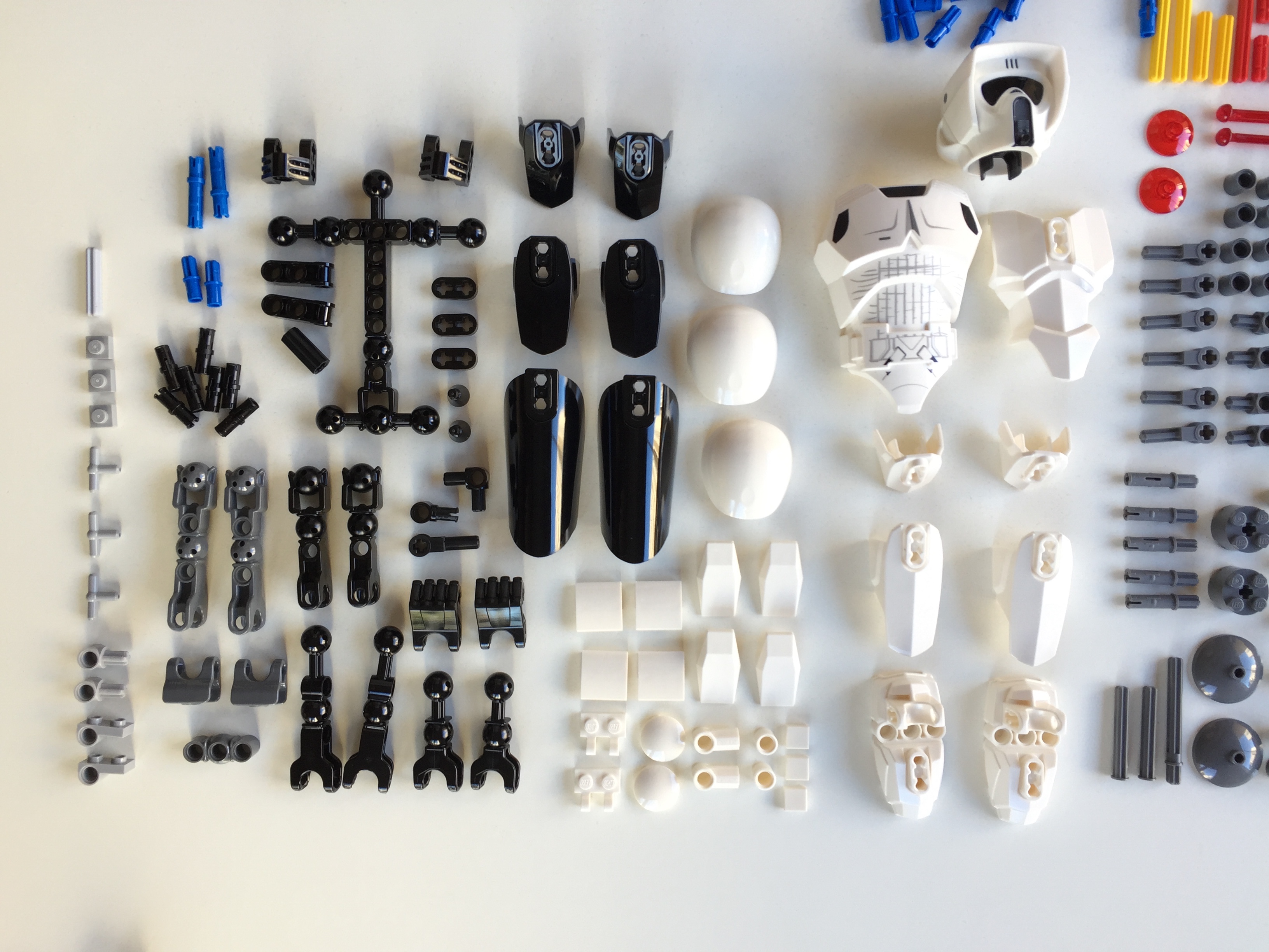 05-trooper_pieces.jpg