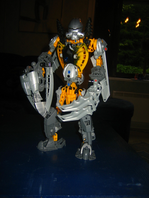 bionicle_220.jpg