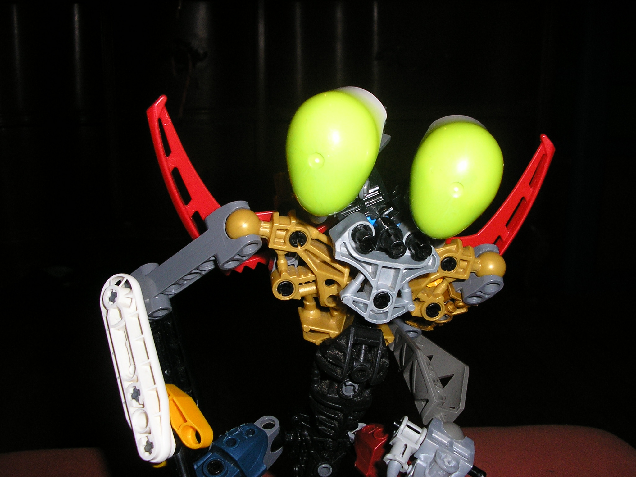 bionicle_002.jpg