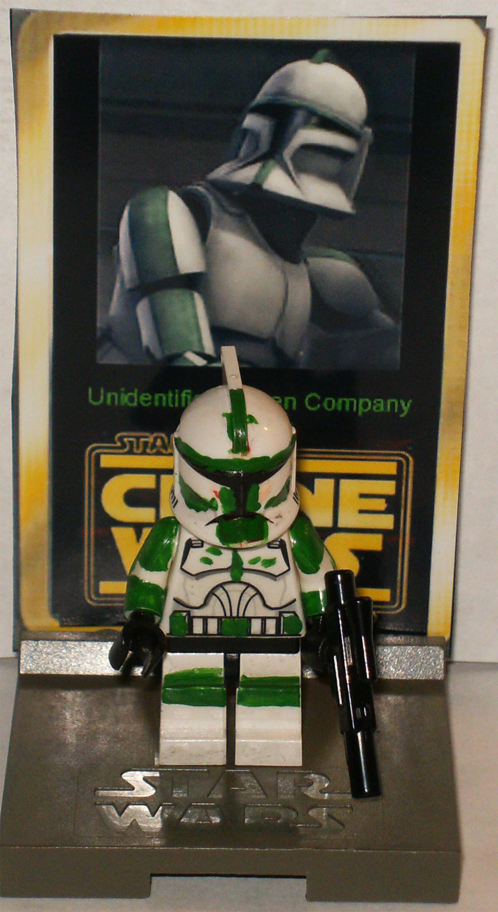 green_company_trooper_02.jpg