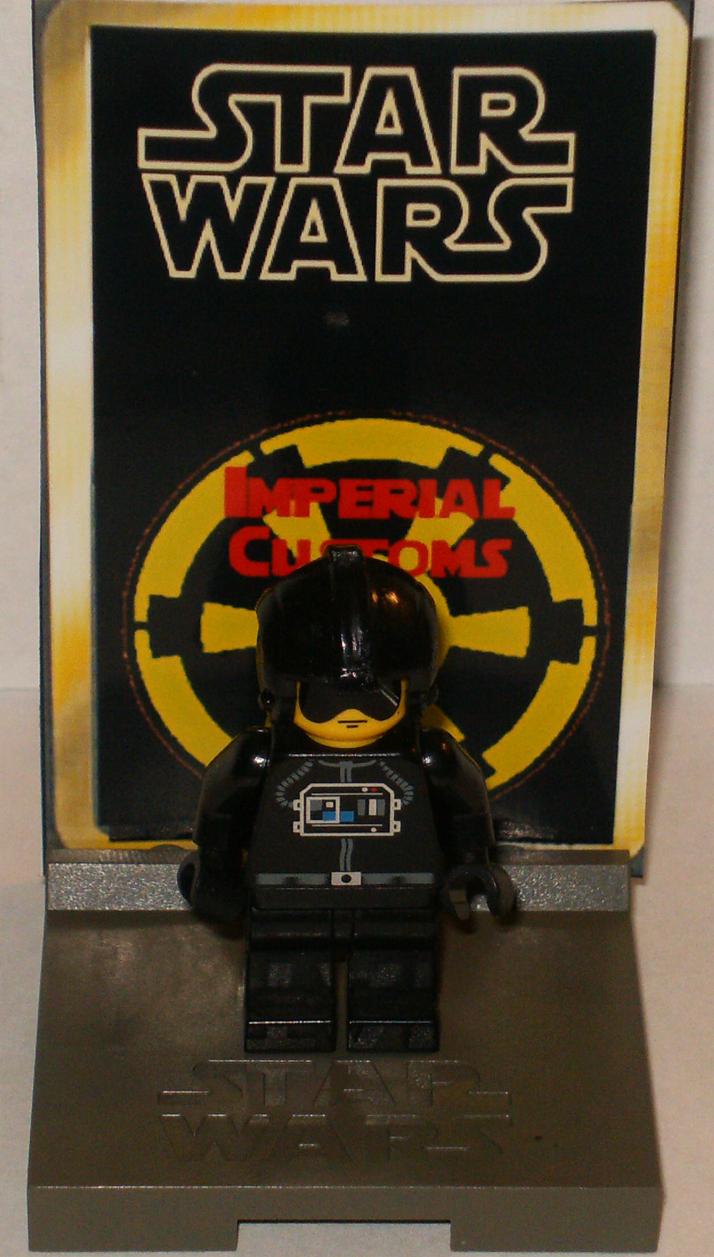 imperial_pilot_02.jpg