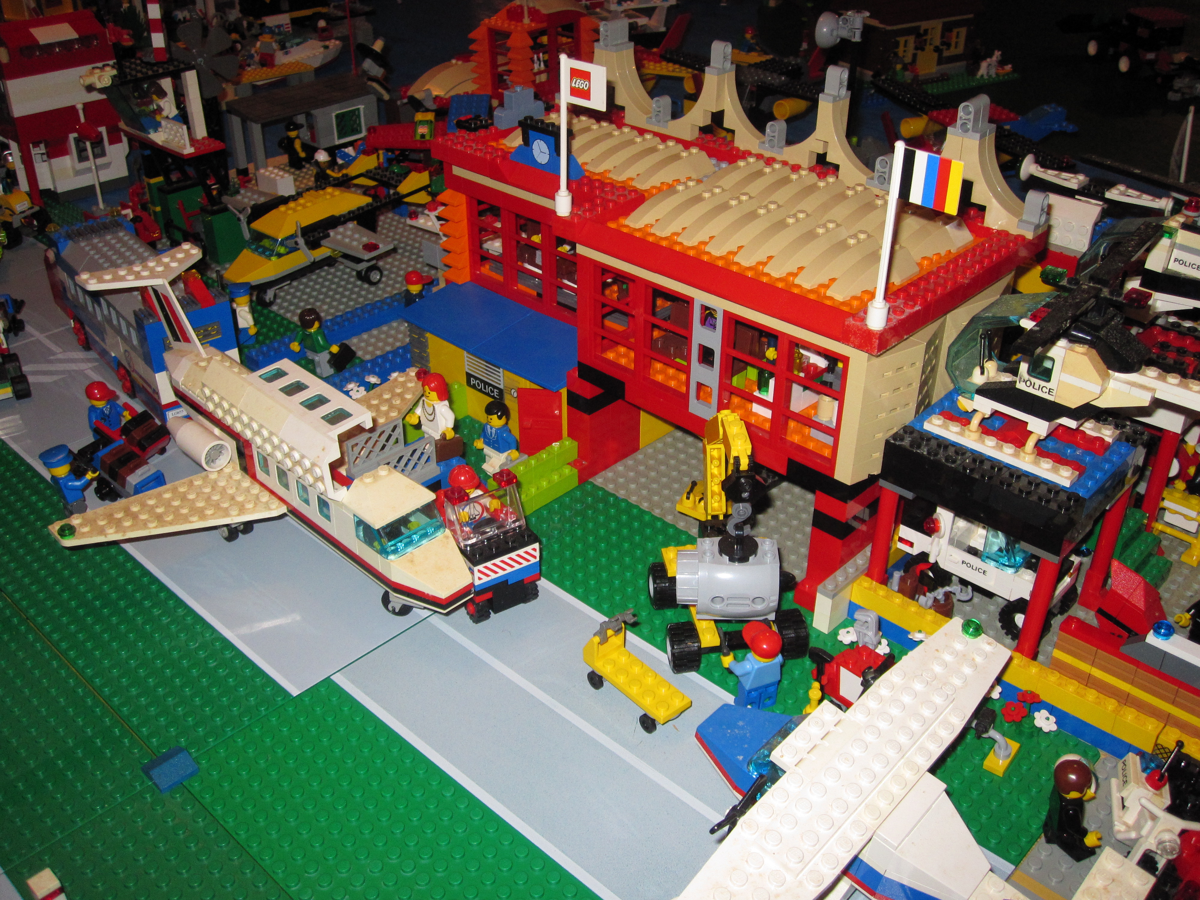 airport2.jpg