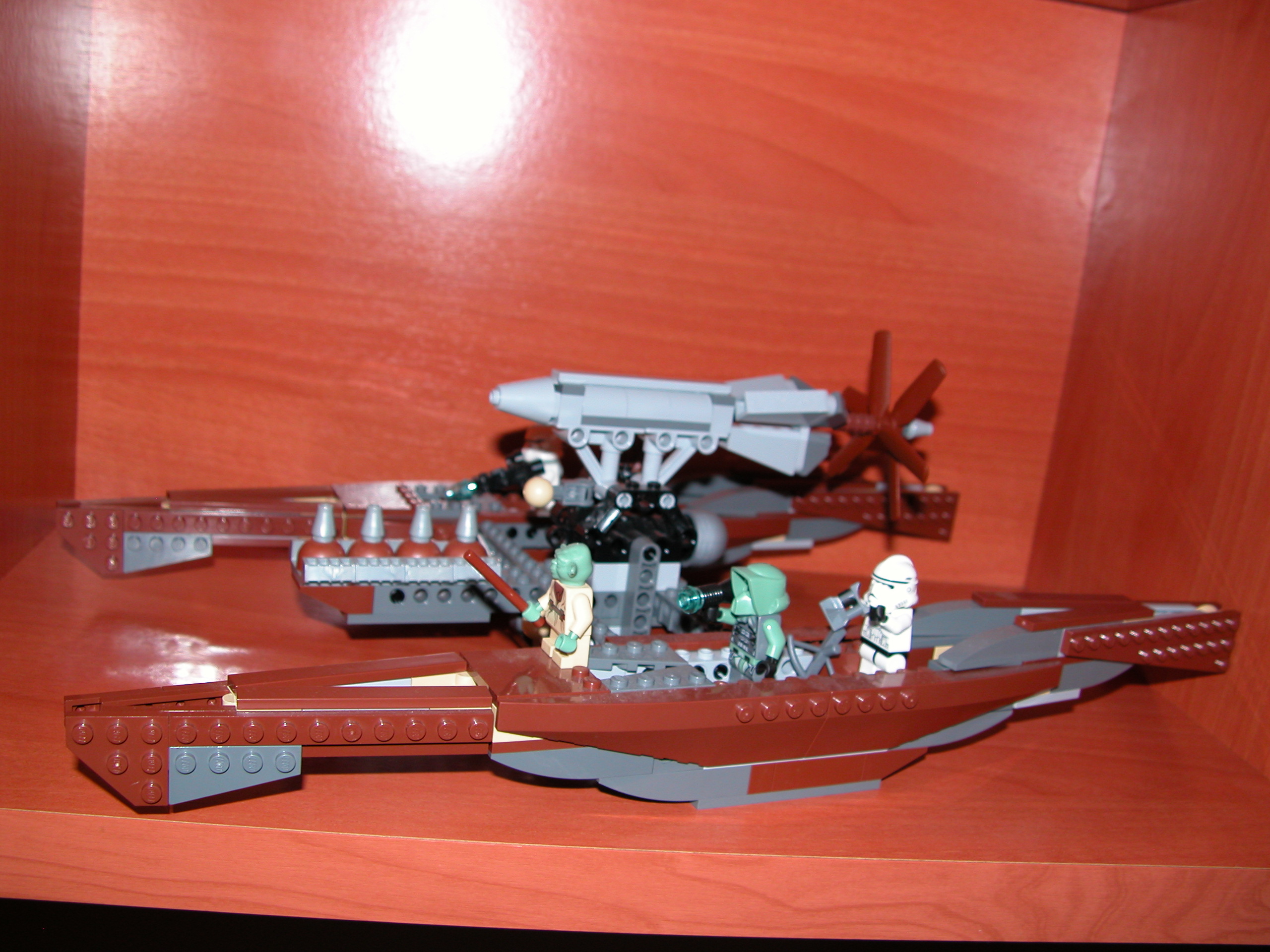 legos_2_19_07_002.jpg