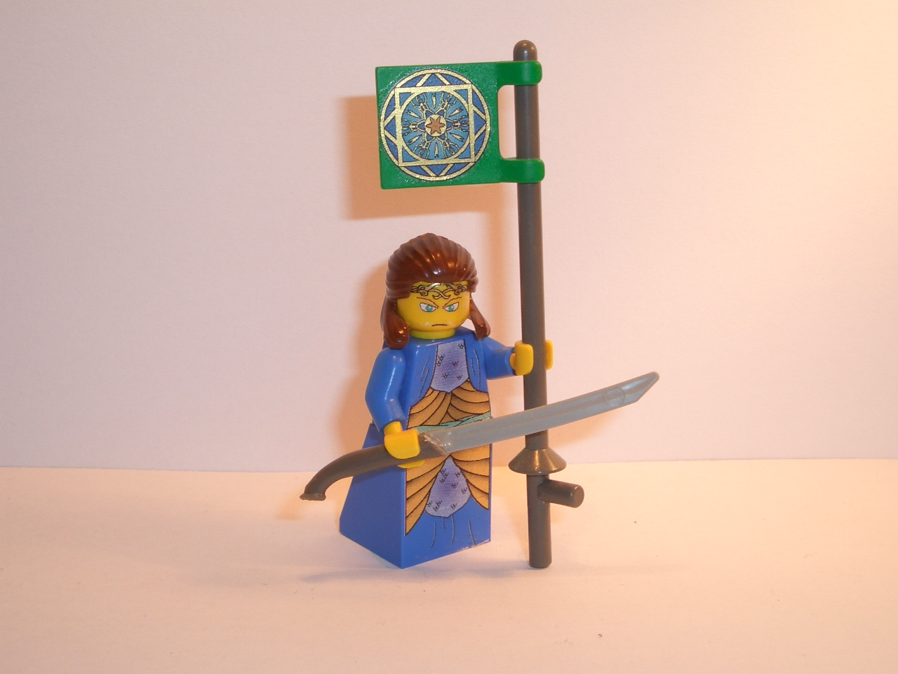 elrond_with_hadhafang.jpg