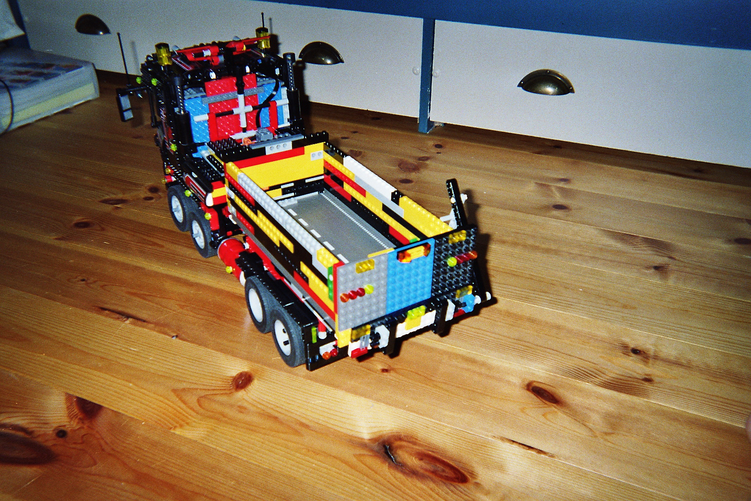 image002_3.jpg