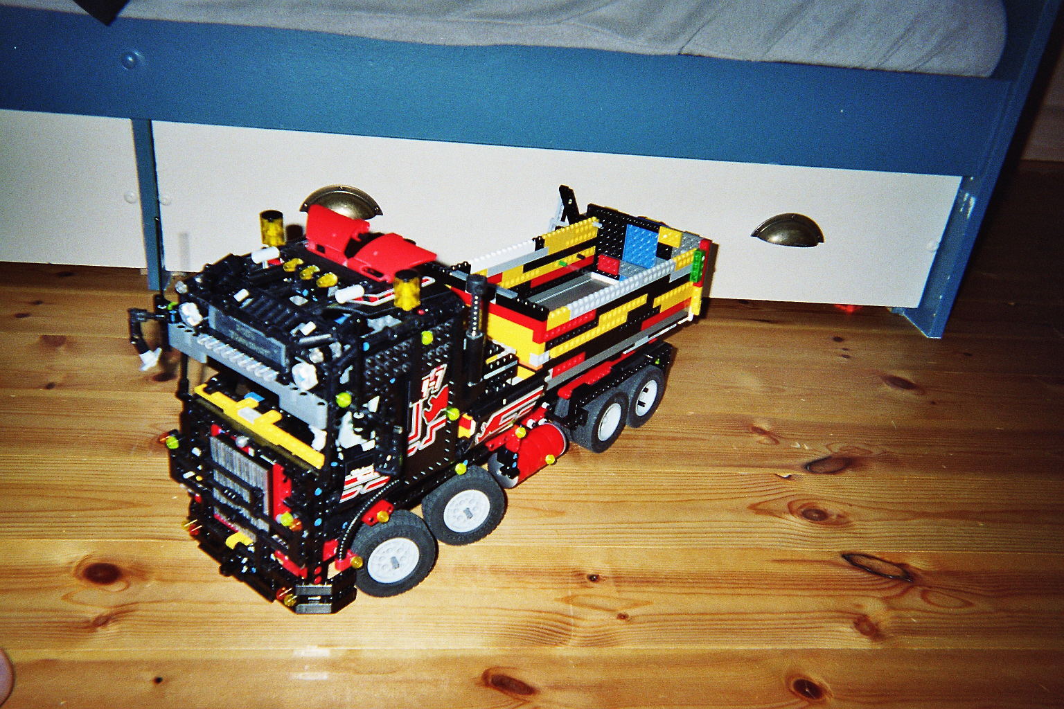 image004_5.jpg