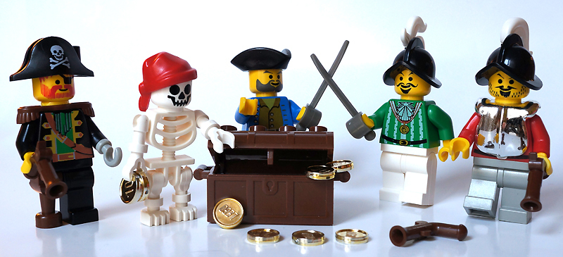 6204-minifigs_02.jpg