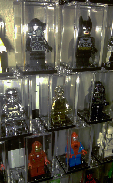 minifig-display-02.jpg