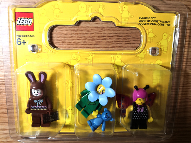 lego-pack.jpg