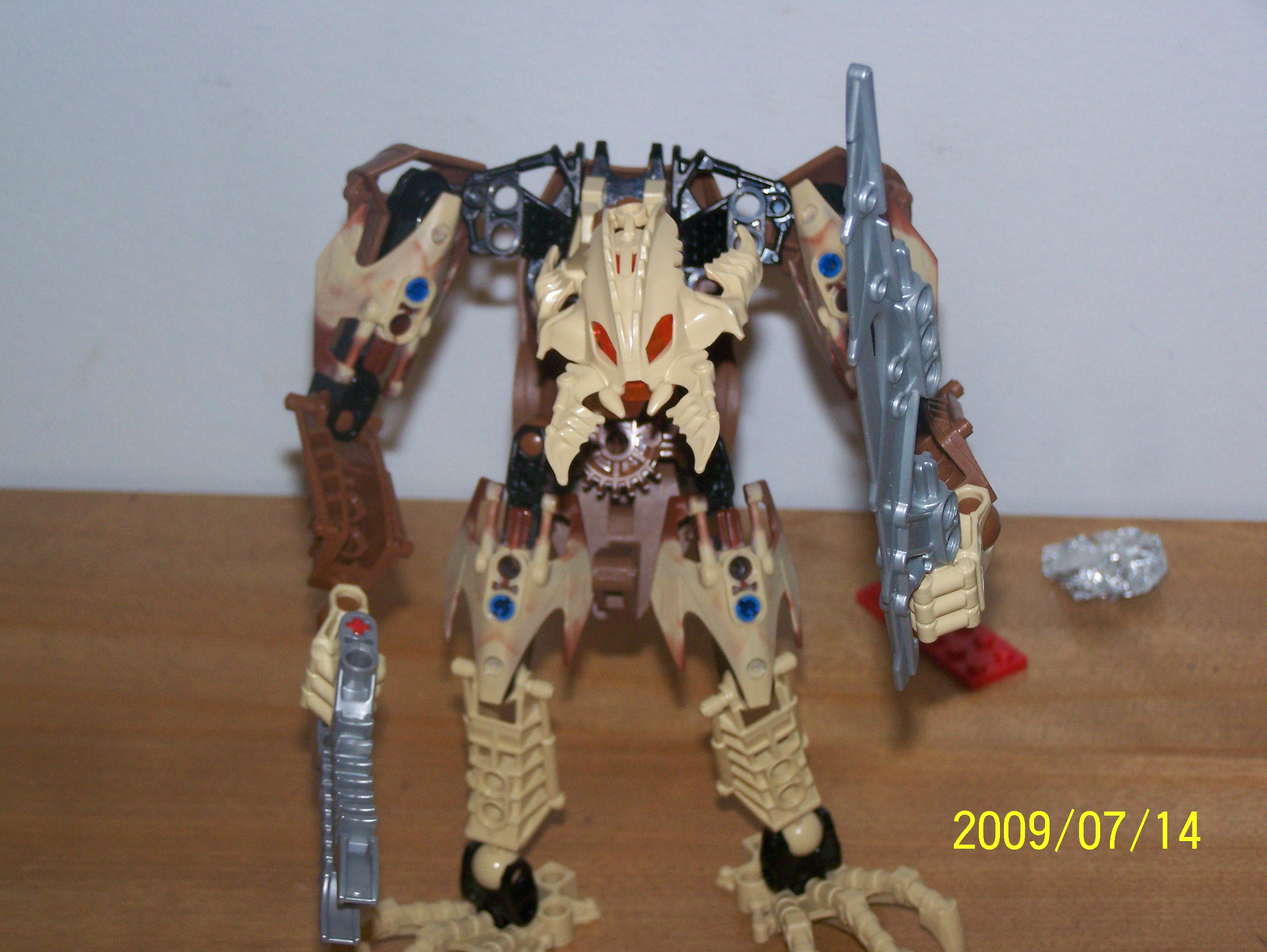 vorox_moc_closeup.jpg