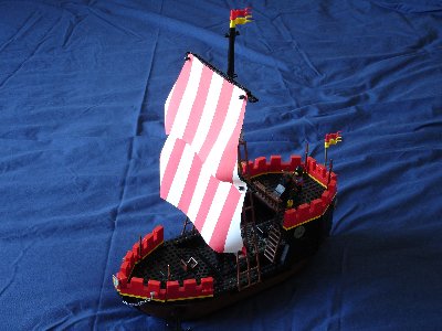 lego_roundship6.jpg