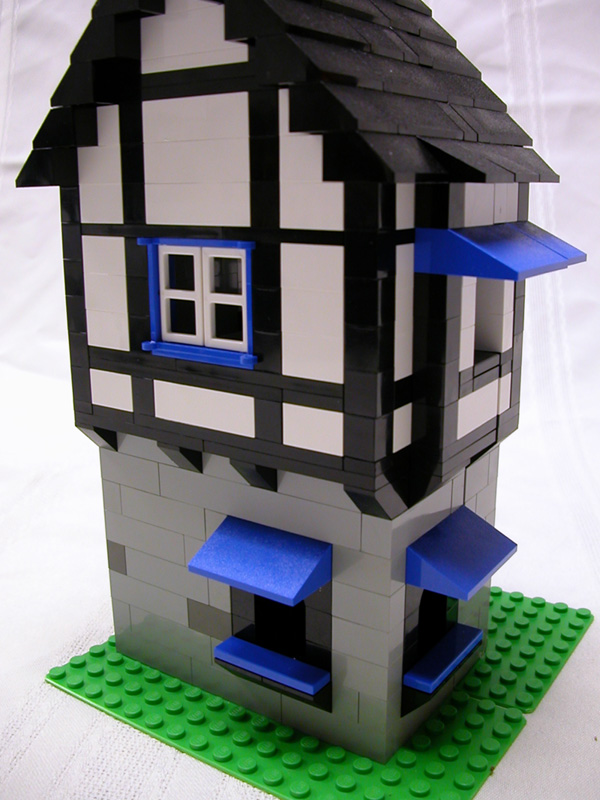 bluehousecorner.jpg