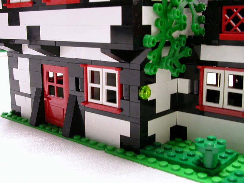 redhousebase.jpg