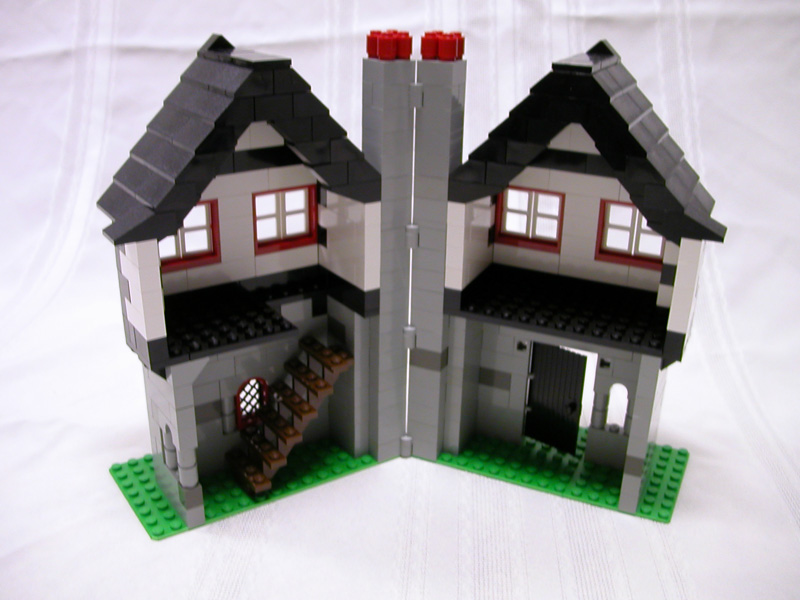 redhouseinside.jpg