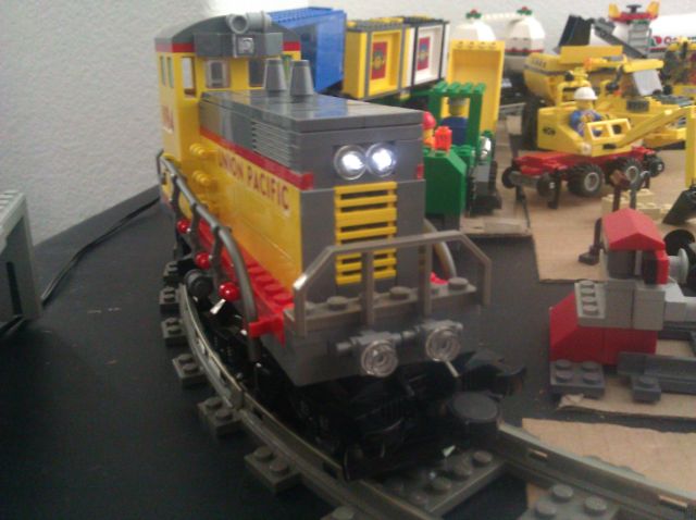 up1194_front_lighted.jpg