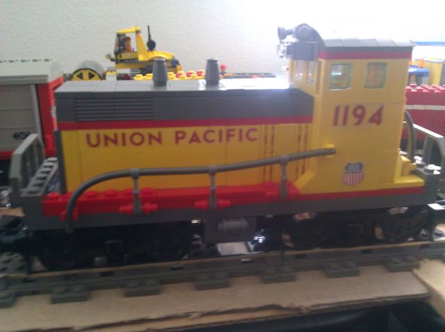 up1194_left_center.jpg
