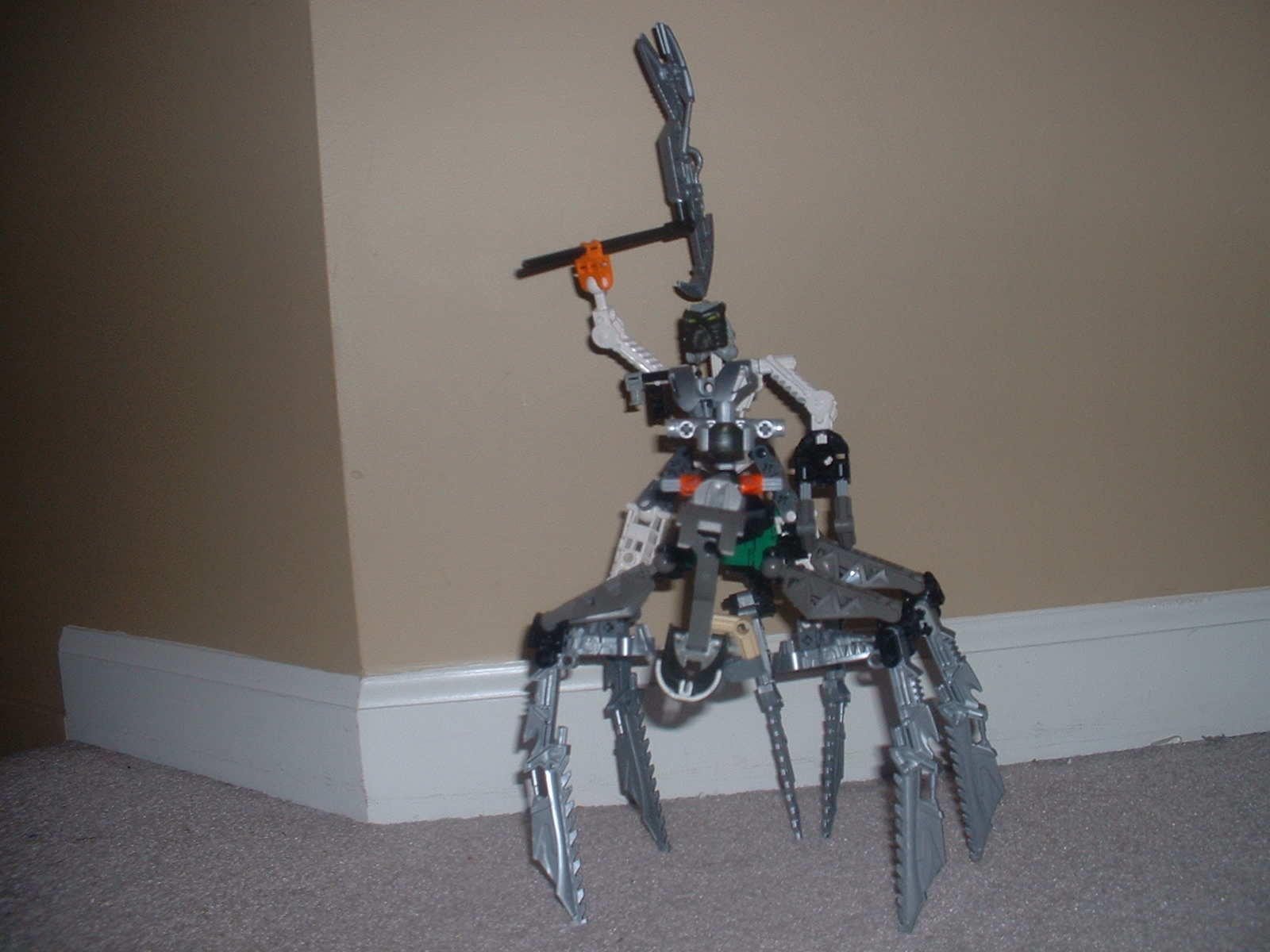 bionicle_020606_003.jpg