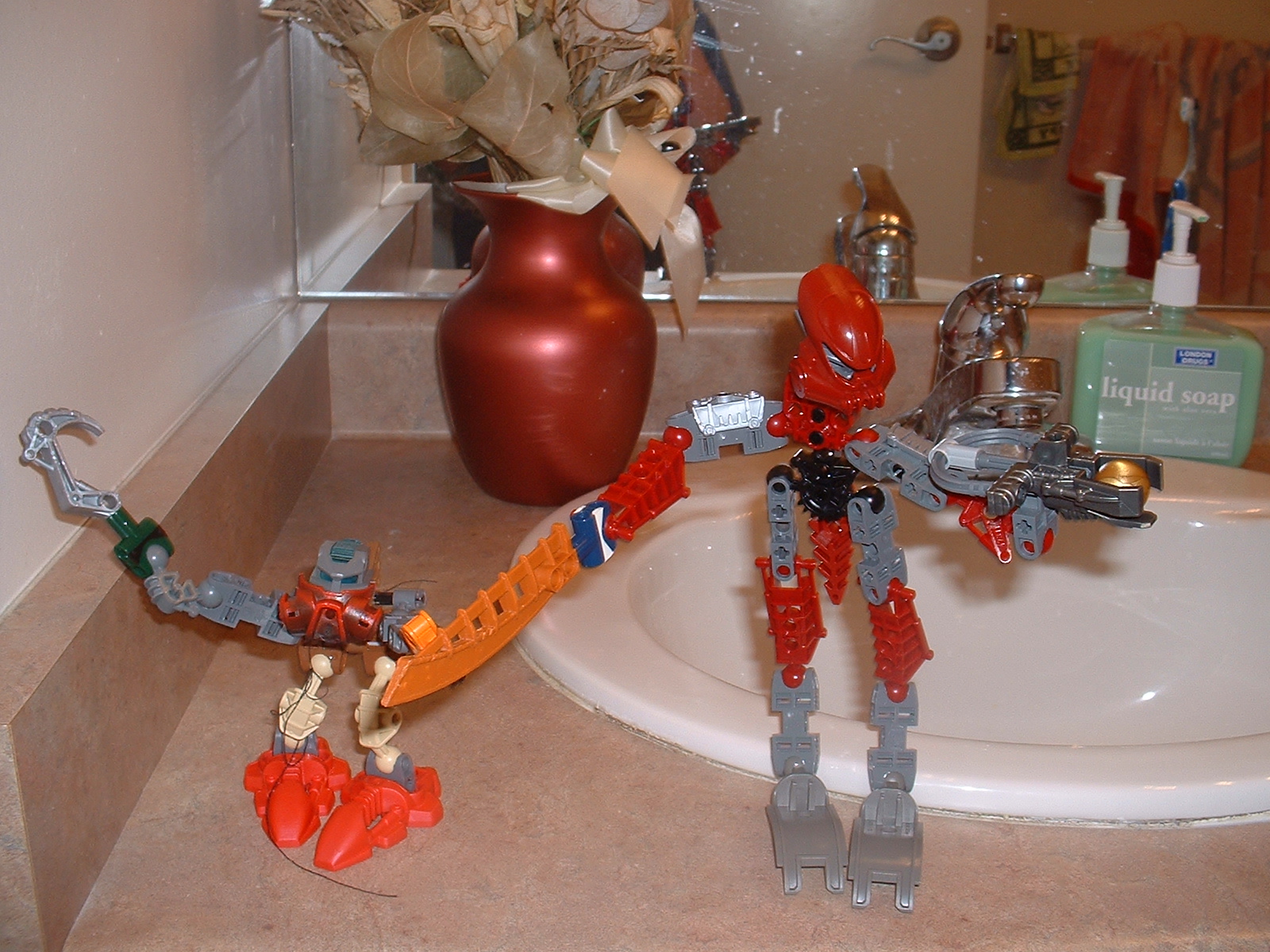 bionicle_12906.jpg