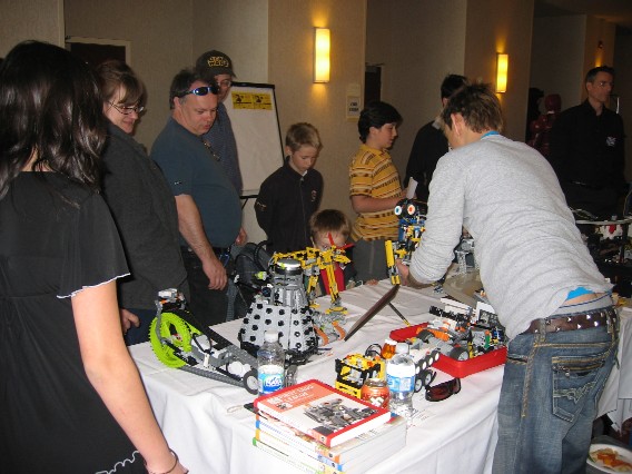 toycon_14.jpg