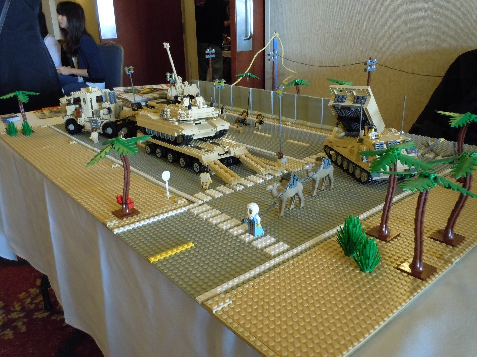 01_toycon_2010oc17.jpg