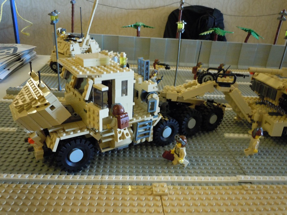 03_toycon_2010oc17.jpg