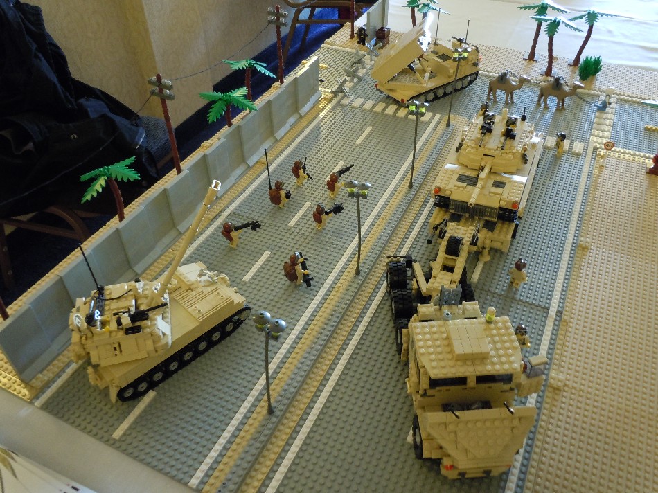04_toycon_2010oc17.jpg