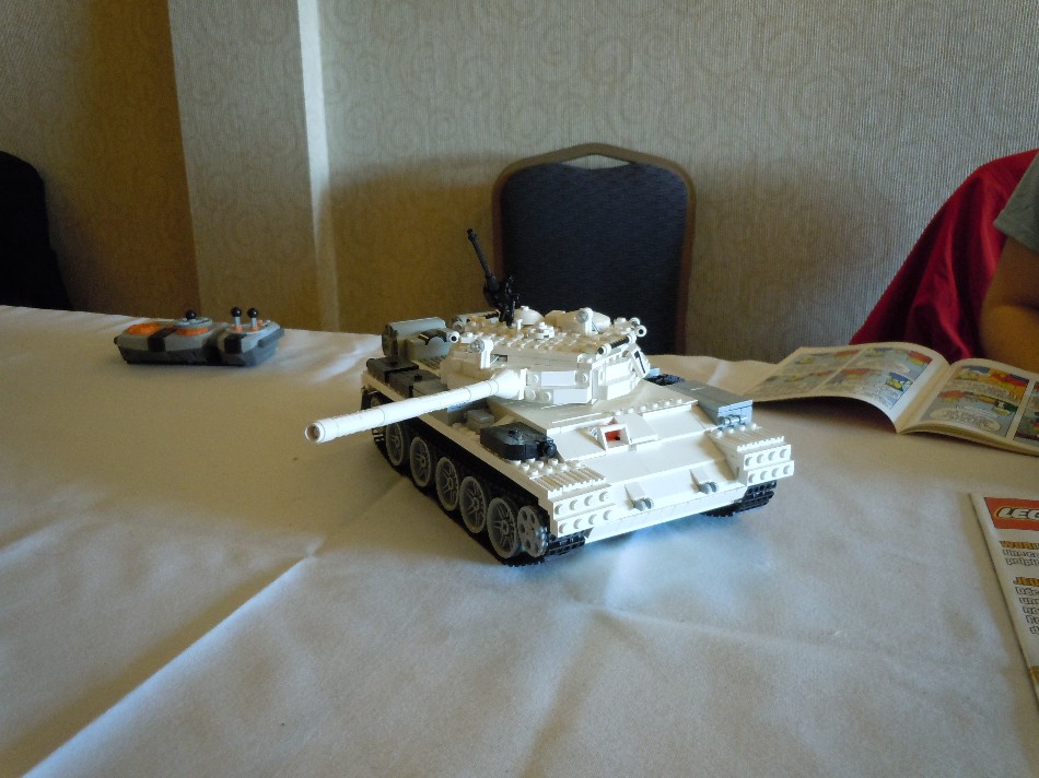 08_toycon_2010oc17.jpg