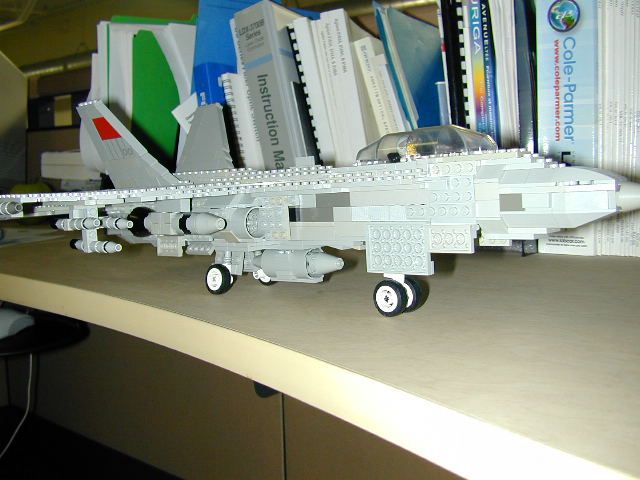 01_f18.jpg