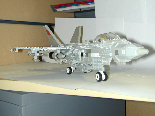 02_f18.jpg