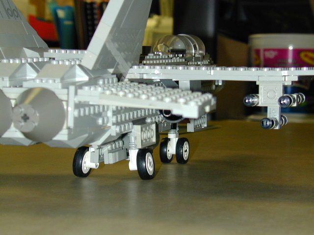 21_f18.jpg
