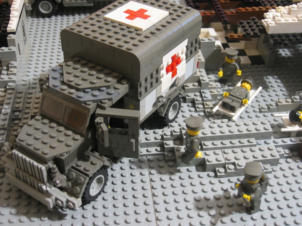 opel_blitz_medecine_01.jpg