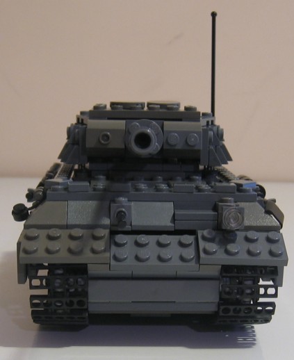 000_panther_02.jpg