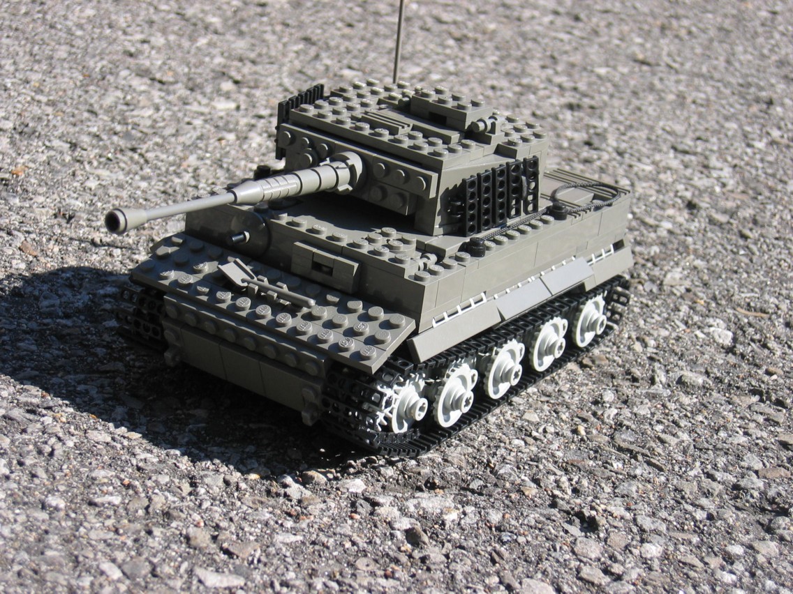 pzkpfwvi_e_tiger_09.jpg